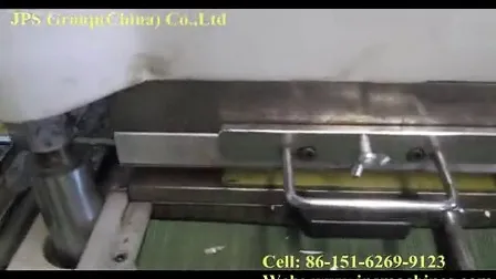 Fustellatrici per pellicole per auto e nastri in schiuma